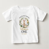 うさぎの1歳の誕生日 ベビーTシャツ (正面)