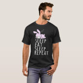 うさぎスリープ食べリピー夜 Tシャツ (正面フル)