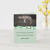 うたた寝のゴールデン・リトリーバーの子犬 カード (黄色い花)