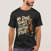 うちの犬はスタメンだと思っている Tシャツ (正面)