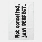 うぬぼれていないだけで完璧 キッチンタオル (縦)