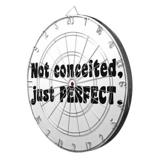 うぬぼれていないだけで完璧 ダーツボード (正面右)