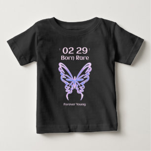 うるう年の女生まれの子は永遠に若い ベビーTシャツ
