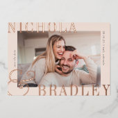 うれしそうなニュース |写真の日付の保存 箔招待状 (正面)