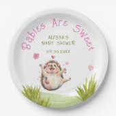 うれしそうなハリネズミの庭パーティー甘い赤ちゃんシャワー ペーパープレート (正面)