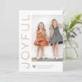 うれしそうなハート編集可能カラーホリデーフォトカード シーズンカード (スタンド正面)