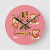 うん！これがサーカスだ俺の3匹のサルだ ラウンド壁時計 (正面)