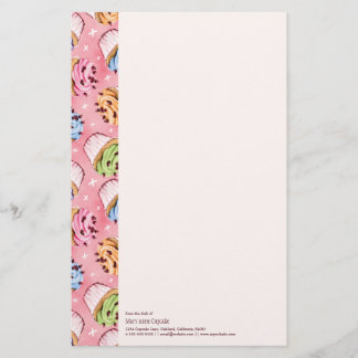 おいしいカップケーキおよびキスの文房具 便箋