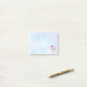 おいしいピンクのカップケーキベリーの上 ポストイット (デスク上)