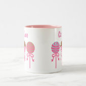 おいしいピンクケーキポップパーソナライズされたマグカップ ツートーンマグカップ (中央)