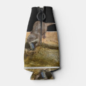 おいしく、カワウソで太ったホルクールダー ボトルクーラー (裏面)