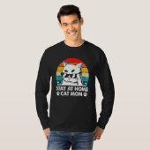 おうち大好き猫ママ 美しい猫 かわいい子猫 Tシャツ (正面フル)