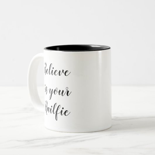 おおもしろい客様のネイル信じグでユーモアの引用文ギフト ツートーンマグカップ (正面左)