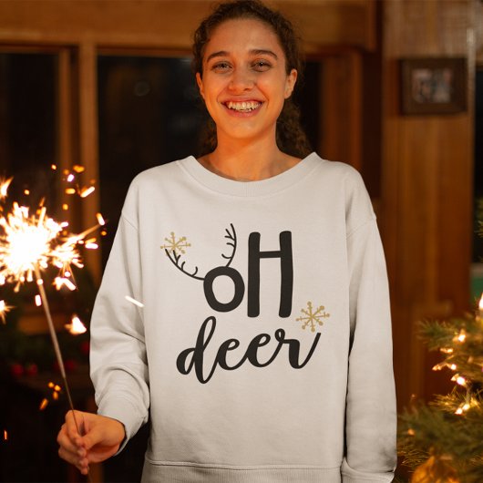 おおシカトナカイの角 楽しいクリスマス Tシャツ
