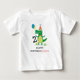おお！かわいいワニの沼の子供の誕生日 ベビーTシャツ