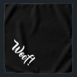おお！白黒の大きなペットバンダナ バンダナ<br><div class="desc">黒バンダナかわいいおもしろい文字で…おお！町や午後の公園でのペットの夜に最適。より小さいサイズも利用可能。</div>