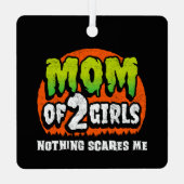 おかしいハロウィーン何も怖い私の母2女の子 メタルオーナメント (裏面)