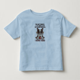 おかしい犬 ボスみたいに 頑張って働く トドラーTシャツ