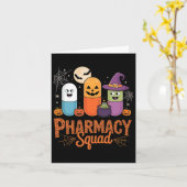 おかしい薬局の薬剤師チーム ハロウィンの可愛い衣装 カード (黄色い花)