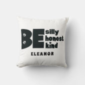 おかしくて 正直で 親切な inspirational 名前 クッション (正面)