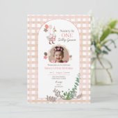 おかしなガチョウの誕生日 どんな年齢でも ブラウン写真 招待状 (スタンド正面)