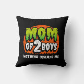 おかしなハロウィーン何も怖い私の母の2人の男の子 クッション (裏面)