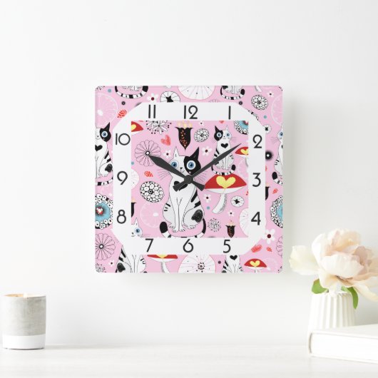 おかしなピンクの猫 スクエア壁時計 (ホーム)