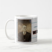 おかしな「コーヒーのことで文句を言う」マグカップ コーヒーマグカップ (左)