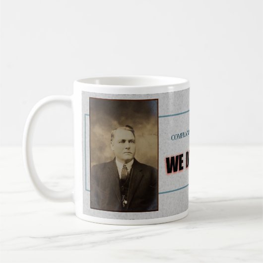 おかしな「コーヒーのことで文句を言う」マグカップ コーヒーマグカップ (左)