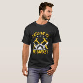 おがくずのウッドターニング職人に捕まえて Tシャツ (正面フル)