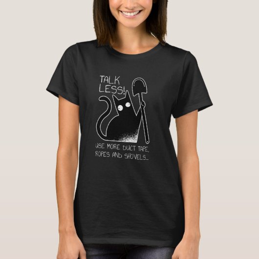 おしゃべりが少ない黒猫 楽しい猫 Tシャツ (正面)