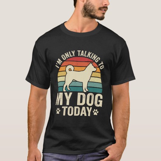 おしゃべり犬のレトロな日没 Tシャツ (正面)