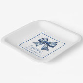 おしゃれでスタイリッシュなリボン 卒業パーティー ペーパープレート (傾斜あり)