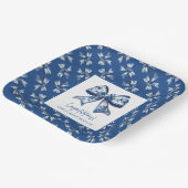 おしゃれでスタイリッシュな花柄の青いリボン　卒業パーティー ペーパープレート (傾斜あり)