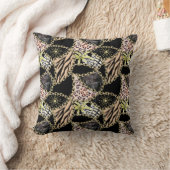 おしゃれで抽象的な鎖と虎の皮。 クッション (ブランケット)