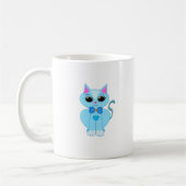 おしゃれなかわいい淡青色の子猫 コーヒーマグカップ (左)