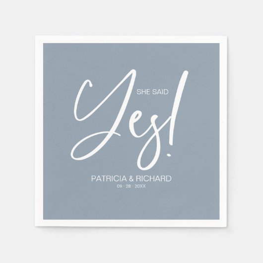 おしゃれなカリグラフィー 彼女はイエスと言った 婚約パーティー スタンダードカクテルナプキン (正面)