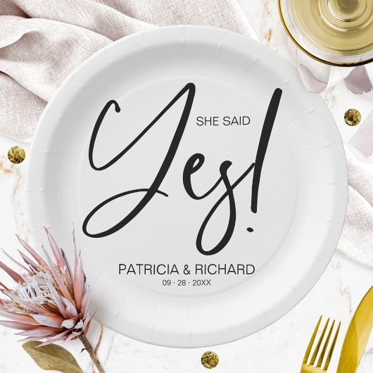 おしゃれなカリグラフィー　彼女はイエスと言った　婚約パーティー ペーパープレート
