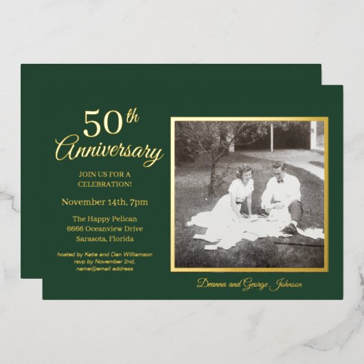 おしゃれなグリーンの写真 50周年 ゴールド 箔招待状 (正面/裏面)