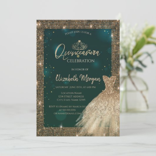 おしゃれなグリーンゴールドのドレスとティアラ、ダイヤモンドのキンセアニエラ 招待状 (スタンド正面)