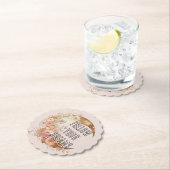 おしゃれなゴールドフレームとソフトピンクの花のブライダルシャワー ペーパーコースター (インサイチュ)