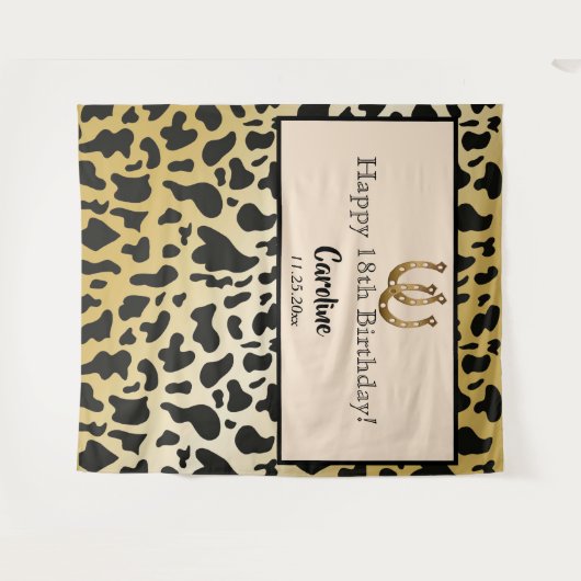 おしゃれなゴールド、牛の斑点＆ゴールドの馬蹄形の誕生日 タペストリー (正面(横))