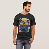 おしゃれなサングラスのパグ Tシャツ (正面フル)