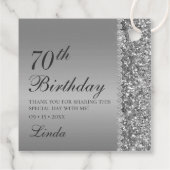 おしゃれなシルバー70歳の誕生日ありがとう フェイバータグ (裏面)