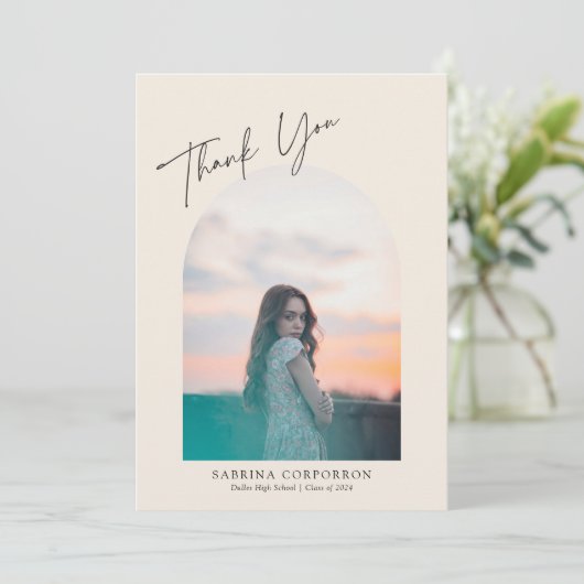 おしゃれなスクリプトのアーチ形2枚写真ありがとうございます 案内状 (スタンド正面)