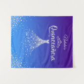 おしゃれなダイヤモンドドレスティアラ パーソナライズド キンセアニエラ タペストリー (正面(横))