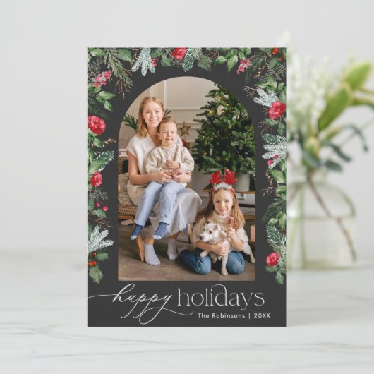 おしゃれなダークグレーのホリデー ボタニカル アーチ フォト シーズンカード (スタンド正面)