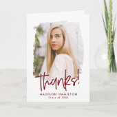 おしゃれなバーガンディーの手書きスクリプト写真 卒業 サンキューカード (正面)