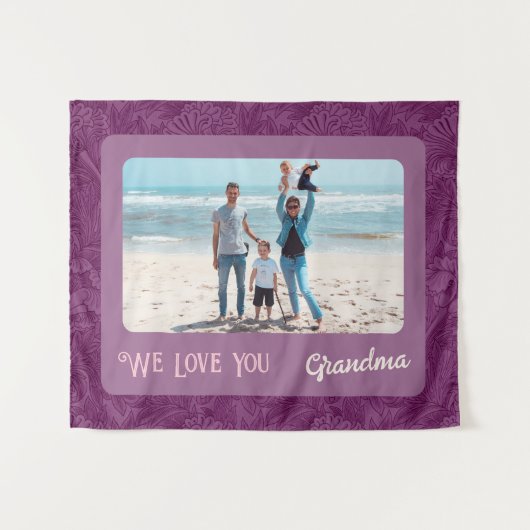 おしゃれなパーソナライズフォトテキストおばあちゃんギフト 赤 タペストリー (正面(横))