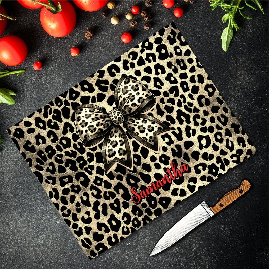 おしゃれなヒョウ柄 コケティーボウ モノグラム カッティングボード